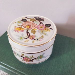 Vintage Sadler England Floral Vanity Dresser Powder/Trinket Box